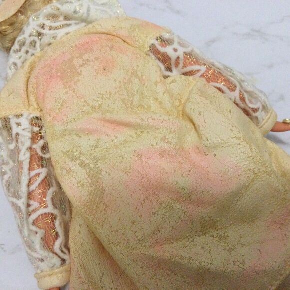 Mattel Barbie Classique Dolls And Holiday Vintage Lot Of 3 READ - Picture 11 of 11